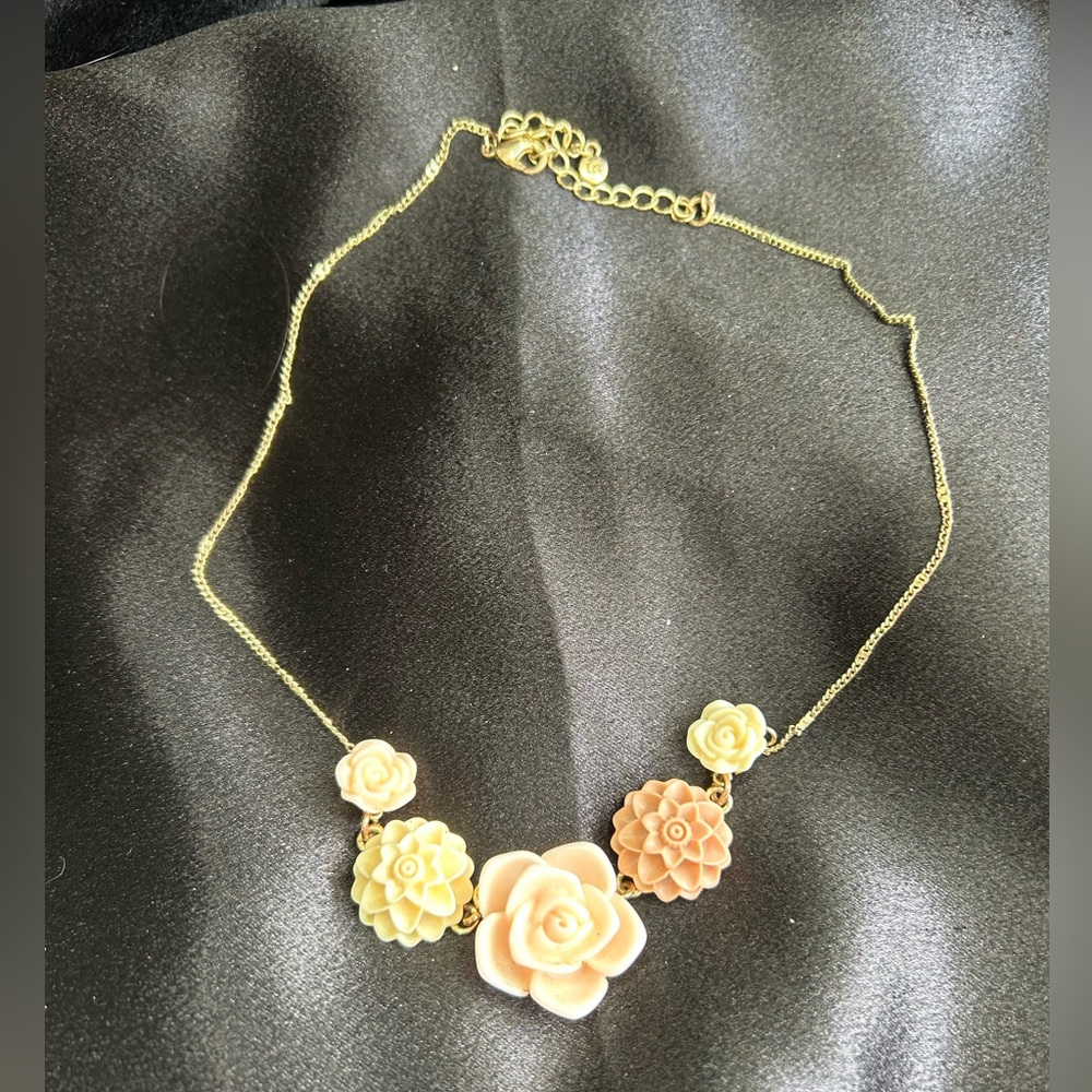 Floral Gold and Cream Necklace